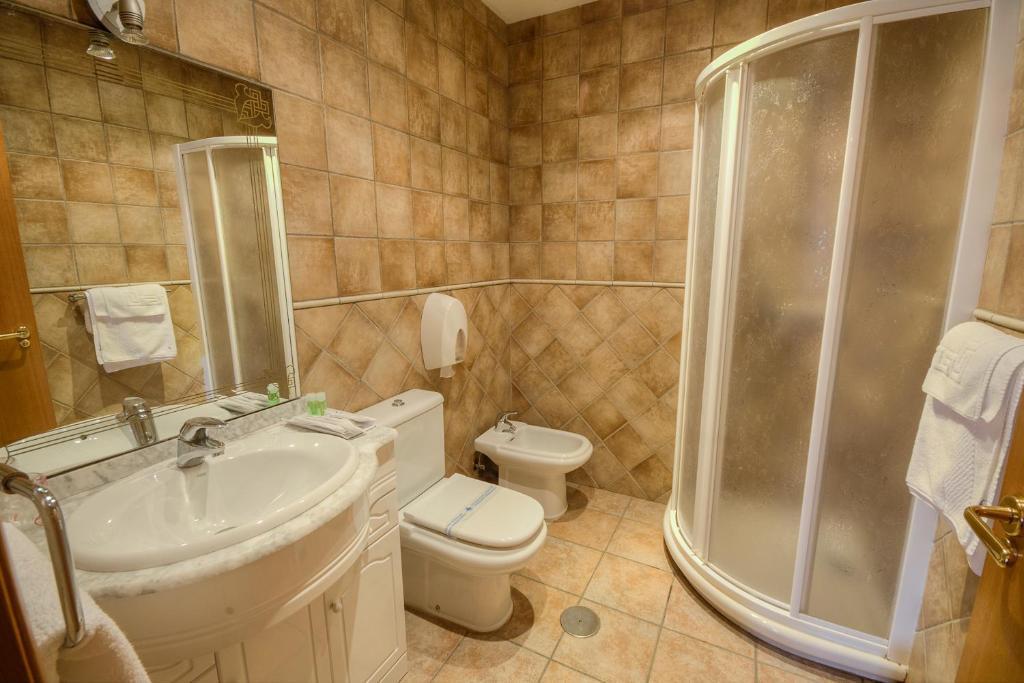 Hostal Jai Alai Лейца Номер фото